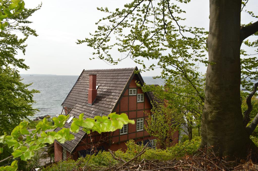 Boegeholmen Bed & Breakfast Snekkersten Eksteriør bilde