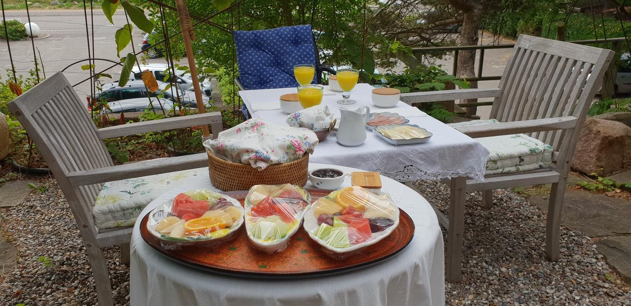 Boegeholmen Bed & Breakfast Snekkersten Eksteriør bilde